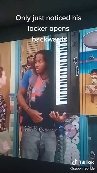 Exploring Cat's Locker on Victorious