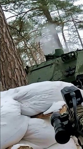 Grenade into the Tank hatch m113 Milsim #pyrosoft #airsoft #military #1ошбдавінчі #trening #ukraine