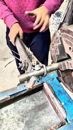 4mm Steel Wire Spring Making 🔥⚙️ | Satisfying Metalwork