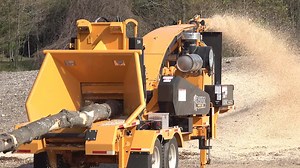 37K views · 185 reactions | It's raining wood chips today in Mid Michigan! Watch Bandit's Model 2590 make quick work of whole trees in seconds. | Bandit Industries | Facebook