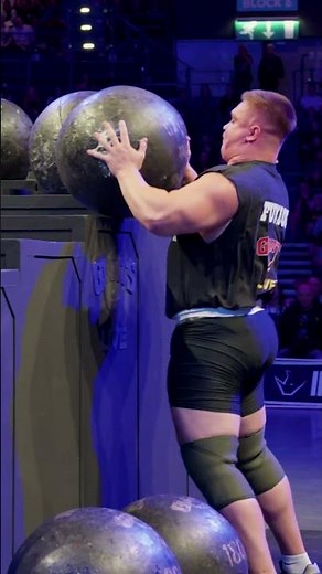 20 year-old Matyáš Funiok blasts through the Castle Stones #strength #strongman #giantslive