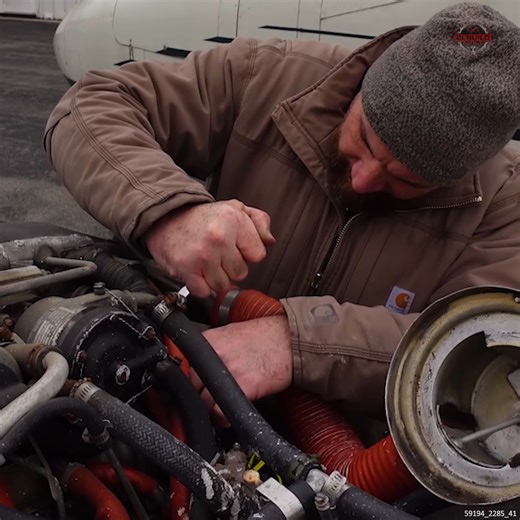 84K views · 1.2K reactions | #enginetrouble #airplanes | Rebuild Rescue | Facebook