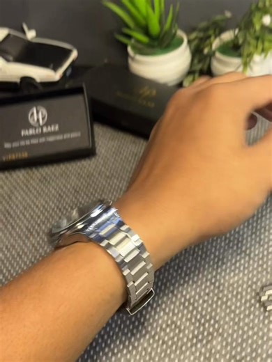 Discover Stylish Wristwatches for Men