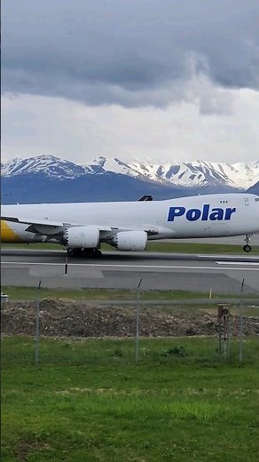 Polar Air Cargo 747-8 ✈️ Operated by Atlas Air FIRM Landing in Anchorage Alaska ✈️