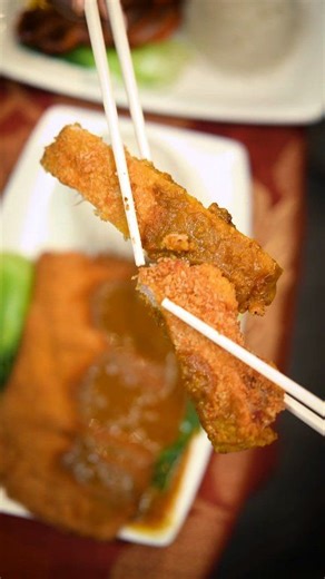 4.9K views · 12 reactions | You can feel the mood lift the second the table is set.異 It’s a festive, bright-eyed kind of joy that comes from knowing you’re about to share something special. No fancy words needed—just a sincere "cheers" to celebrate with the best flavors in town. Ready to dive in? Visit your nearest branch today.異 #KingChef #AuthenticChineseFood #FoodiePH #ReelsPH | KING CHEF Seafood Restaurant | Facebook