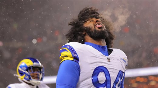 Rams score first, take 7-0 lead over Bears