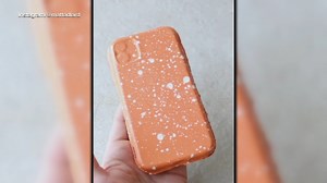 Chef creates edible chocolate iPhone case