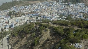 Vue de la ville de Chefchaouen en drone