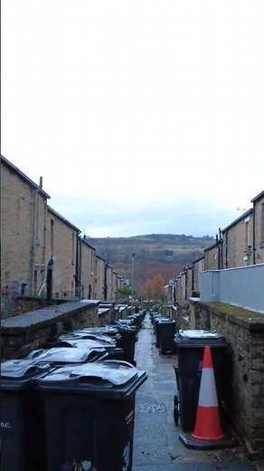 How Many Wheelie Bins? SALTAIRE & SALTS MILL Tour ⭐ UNESCO Victorian Village Bradford UK 🇬🇧