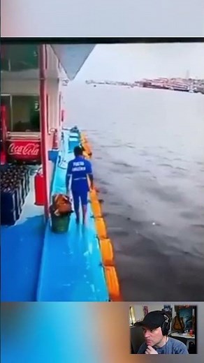 Surveillance Caught This Boat Disaster #shocking #closecall #reaction #fail