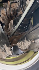 BROKEN Driveshaft😮 #BMW #Mechanic #repair | Marius RBE