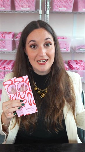 Enfin une manucure qui coche TOUTES les cases ✨