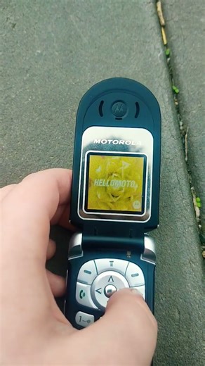 Motorola v180 startup and shutdown