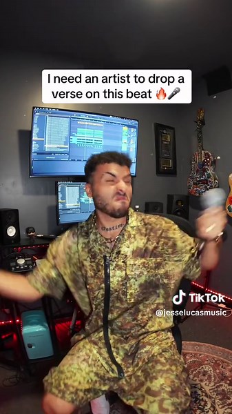 Open Verse Challenge: Showcase Your Best Verse Today