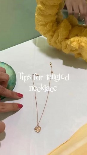 Another hack if your necklace tangled, here are easy tips for you💕 #jewelrytips #jewelryhacks #ilygold #ily #fyp