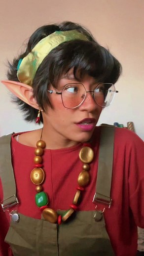 There’s an art to finding out who’s naughty and nice 📜🖋️Duets welcome! #elf #christmaselfoc #christmaselfoccosplay #christmaself #occosplay #christmas #santasworkshop