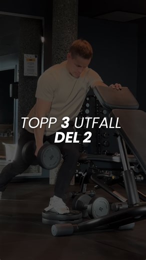 1.1K views · 68 reactions | Nummer to på lista i topp 3 må være utfall bak på step. Bra range of Motion, ekstra strekk i bunnen. ✅ Len deg litt over for mer fleksjon i hofta og derav potensielt mer effektiv form rumpa.  Hold deg fast om balansen er dårlig. Gjerne hold vekta i motsatt arm av arb fot  Følg for del 3  | Martin Balsvik Ramberg | Facebook