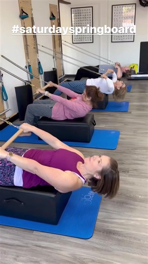 Pilates springboard classes are Top!!! Resistance training at its best! More challenging than the reformer in many ways, more ways to explore movement, it just doesn’t get better than this! We love it 🥰 #pilatesspringboard #pilatesforeverybody #saturdayspringboard #saturdaypilates #moveeveryday #movemnetheals #pilatesformemtalhealth #pilatesmakesyoufeelbetter