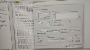 使用MH32F103A演示ADC的串口通信和模拟数字转换功能