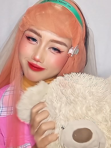 Trend Makeup Rainbow Ruby: Tutorial dan Konten Kreatif