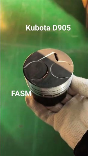 Kubota D905 piston, please contact if necessary.WhatsApp+8615373189193
