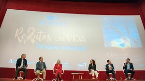 Pacientes de cáncer protagonizan una serie documental para un ensayo clínico en el Virgen del Rocío