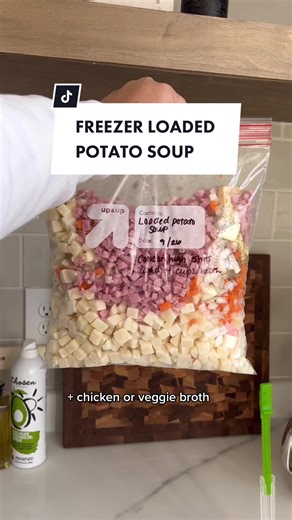 Easy Crockpot Loaded Potato Soup Recipe