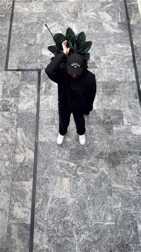 One transition, one vibe!