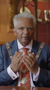 A warm welcome from the Mayor of Bath, Councillor Professor Bharat Pankhania 💙 Thank you to the University of Bath for sharing this wonderful message. Bath and North East Somerset Council #BathSpaUni #WeAreBSU #BathSpaProud | Bath Spa University