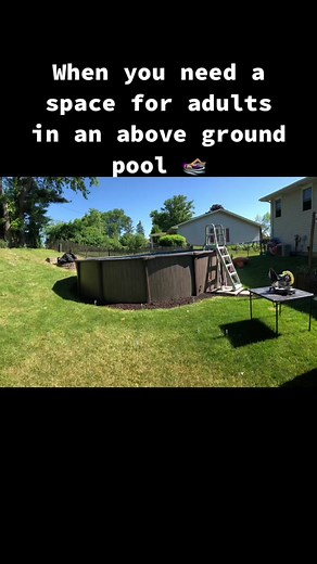 Start to finish of our swim up bar and seating platform for our above ground pool! 🏊🏼‍♀️🍻🍹😎@jennaywhoop #swimupbar #pooldeck #abovegroundpool #diyproject #custombarwork #lgbtqia #summervibes