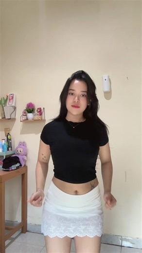 Chin (@chintya.ay)’s videos with Toma Que Toma Perreo - DJ Hazel Mty