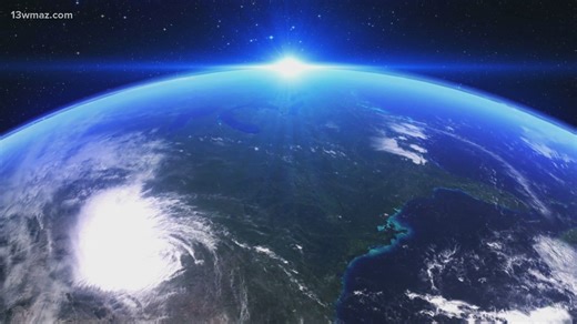 Are aliens real? Trump orders release of alien and UFO files