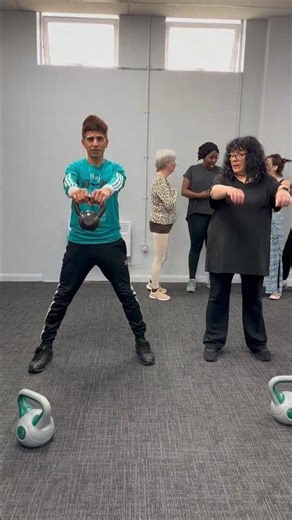 Full Body Group Workout: Battle Ropes, BOSU, & Kettlebells! ⚡️