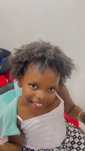 Helping out at Mum's Salon today😍