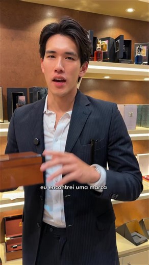 28K views · 152 reactions | Encontrei uma marca de perfume que eu compraria só pela embalagem! @aurorascents_official @aurorascents.br Você encontra na @thekingofparfums.oficial Cupom: KIM | Enzo Kim | Facebook
