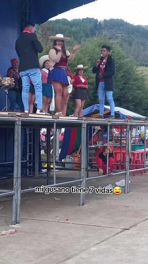 #siguenosparamasvideos #videoviral #videoviral #bailesito💃🕺👍😁👏desestresante #comparte #animacion
