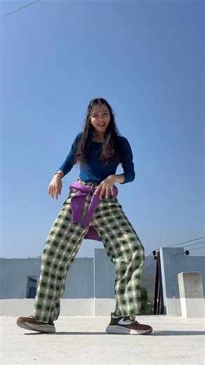 Replay replay￼ - dance moves 🔂🔂 #dance #move #dancecover #shorts