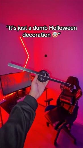 2K views · 887 reactions | This is the dopest Halloween decoration of all time 朗 #halloween2025 #halloweenishere #halloween #halloweendecor | MyHolo Screen | Facebook
