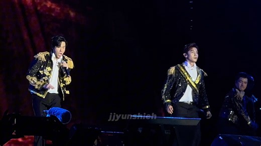 【TVXQ东方神起】咒文MIROTIC现场完整版高清舞台直拍 澳门腾讯TMEA音乐节