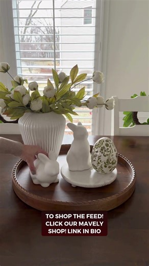 Fresh Spring Easter Centerpiece for a Cozy Kitchen!