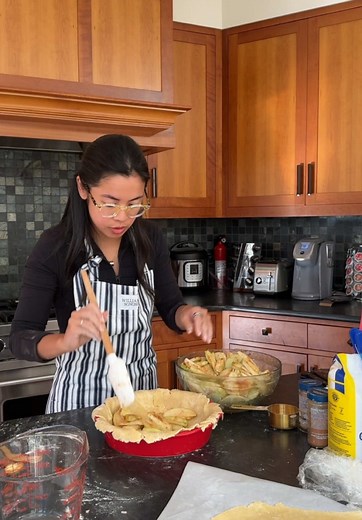 Baking Martha Stewart’s Classic Apple Pie Recipe