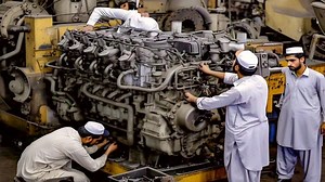 How to Revive a Seized Caterpillar Engine Incredible Process of Rebuilding a Caterpillar Engine | Fan DIY | Facebook