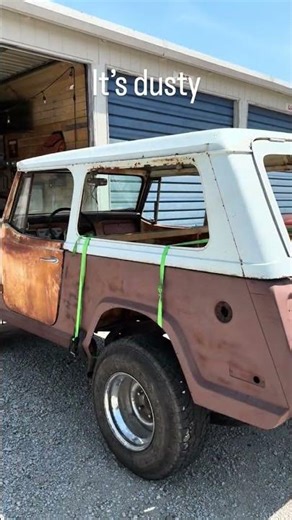 Introducing my 1971 Jeepster commando Hurst edition