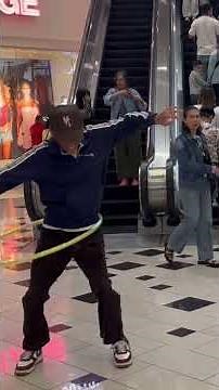 Epic Reactions: Decoding Emotions in Social Media #Viral #Reactions