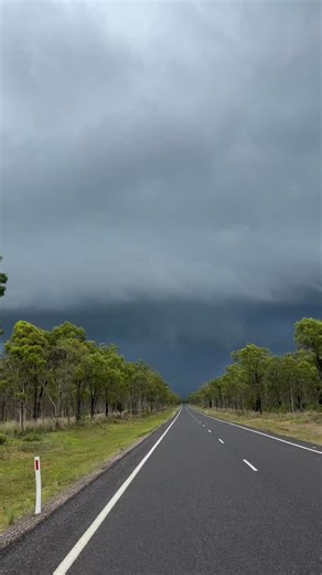 Cape York at its finest ☀️🌧️ Sunny one minute and torrential rain the next — wouldn’t have it any other way 🌴 #CapeYork #WetSeason #TropicalNorth #NorthQueensland #OutbackLife BushLife RainOrShine RemoteAustralia | Fairview Station Cape York