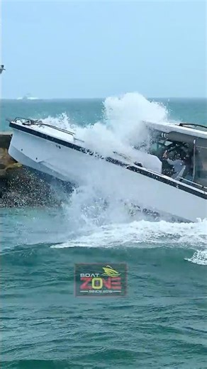 HUGE Boat Fail at Haulover Inlet