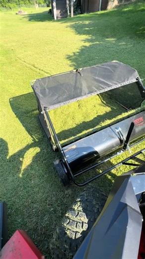 Can the sweeper handle larger yards? YES!!🔥 • By @brandan_roberts Shop here: https://s.vevor.com/bfRb2s #VEVOR #DIYProject #homediy #lawncare #lawntips #lawn #lawnwork #homeimprovement #VEVORdiyproject | VEVOR Home Improvement