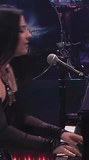 My Heart Is Broken (live) #evanescence #evanescencefan #evanescencechallenge #amylee #amylee #viralvideo #viraltiktok