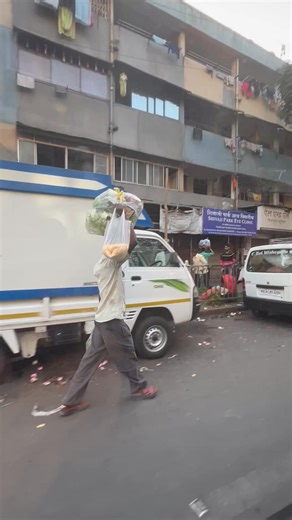 🌍🏛️ Love adventure stories grounded in real history and real places? My books are written for you. I’m Luke Richardson, an Amazon bestselling author — and my stories began with this taxi ride through Mumbai, India. As the sun rose and the city unfolded outside the window, it felt like watching a story come to life. That moment changed everything. I wanted to write books that transported readers the same way travel had transported me — and that’s something I build into every story I write ✈️📖 