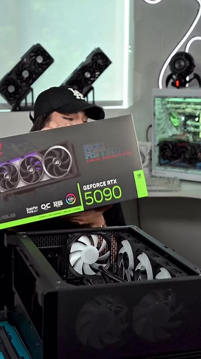 Which PC would you choose? phanteks . . . . #halloftech #techbaddie #fyp #tech #gamimg #pcsetup #custompc #halloftechgaming #gamingpc #pc #phanteks | Hall Of Tech